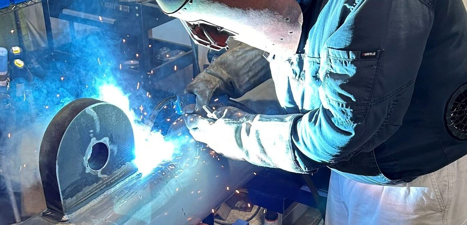 確かな技術で、未来を支える。 Reliable Technology, Building the Future.